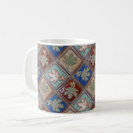Mug Bouge de café avec feuille d'érable (Devant gauche)