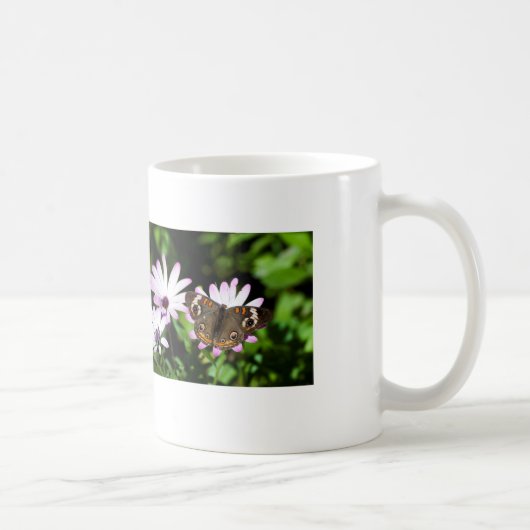 Mug Boukeye papillon sur les fleurs violettes (Droite)