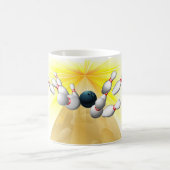 Mug Boule de bowling frappant des goupilles (Centre)