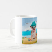 Mug Bouledogue anglais sur la plage (Devant gauche)