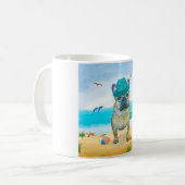 Mug Bouledogue français sur la plage (Devant gauche)