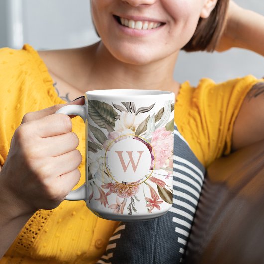 Mug Bouquet floral féminin rustique avec Monogramme