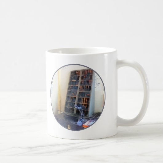 Mug Boutique vintage de bouchon (Droite)