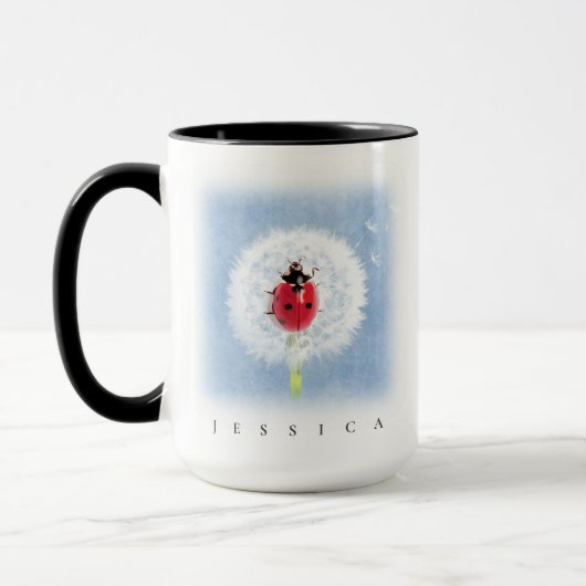 Mug Bouton mignon de Ladybug sur Dandelion Nature (Gauche)