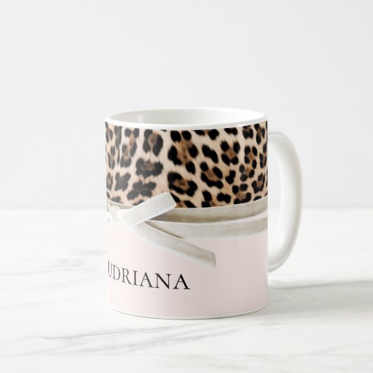 Mug Bow blanc léopard (Devant droit)