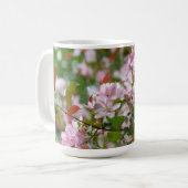 Mug Branche délicate avec fleurs pommier (Devant gauche)