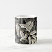 Mug Branches brodées : imprimé noir-blanc. (Centre)