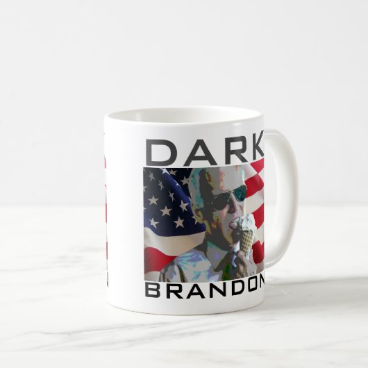 Mug Brandon foncé mangeant de la crème glacée  (Devant droit)