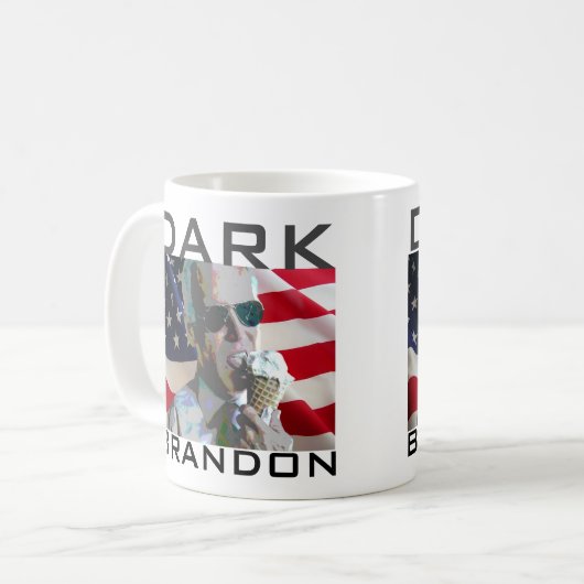 Mug Brandon foncé mangeant de la crème glacée (Devant gauche)