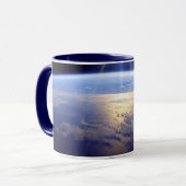 Mug Bras robotisé de la navette spatiale en orbite ter (Devant gauche)