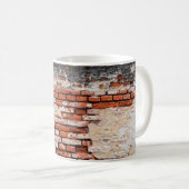 Mug brick wall on the roadabandoned, abstract, aged, (Devant droit)