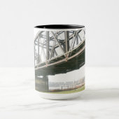 Mug Bridger Over Scioto River (Centre)