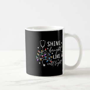 Mug Brillez comme une lumière d'appel Infirmière Noël
