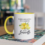 Mug Brosse Script Aquarelle Citrons Limoncello Jaune<br><div class="desc">Script De Brosse Moderne Aquarelle Citrons Quand La Vie Vous Donne Des Citrons Font Du Limoncello Mug</div>