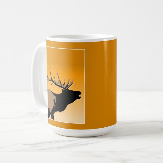 Mug Brouillonnant Bull Elk au coucher du soleil Art or (Devant gauche)