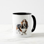 Mug Browns modernes / Black Basset Hound Personnaliser (Devant droit)