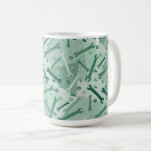 Mug Brûlures, noix et boulons (Devant droit)