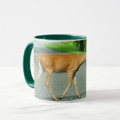 Mug Buck Traversant la route (Devant gauche)