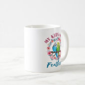 Mug Budgie Parakeet Maman Mes enfants ont des plumes (Devant droit)
