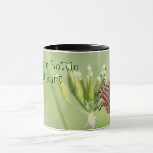 Mug Bug rouge - Une Bouteille supplémentaire ne fait p (Centre)