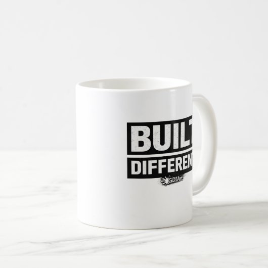 MUG - BUILT DIFFERENT (Devant droit)