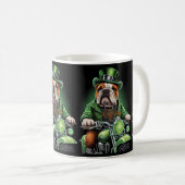 Mug Bulldog Driving Bike St. Patrick's Day (Devant droit)
