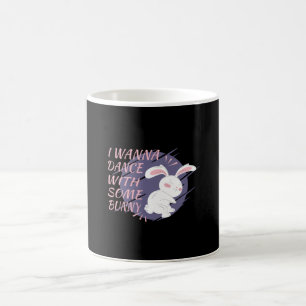 Mug Bunny veut danser avec un partenaire de danse
