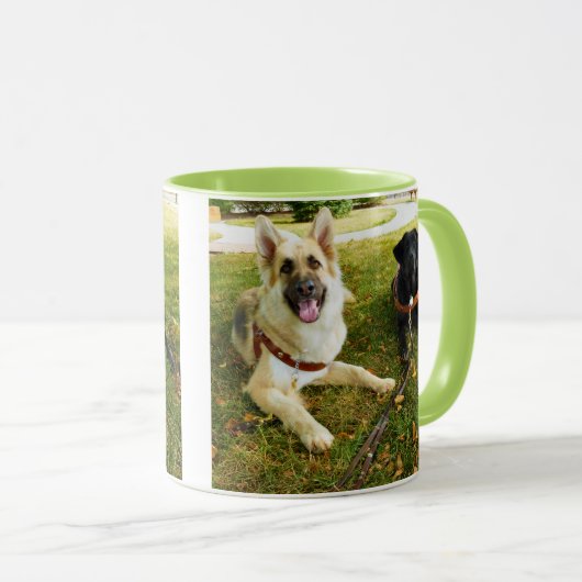 MUG C (Devant droit)