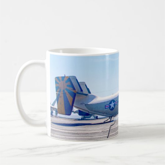 MUG C-2A GREYHOUND (Gauche)