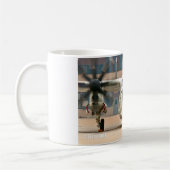 MUG C-2A GREYHOUND (Gauche)