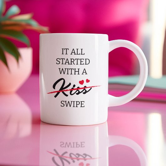 Mug Ça a Commencé par un Swipe Rencontre en Ligne