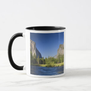 Mug CA, Parc national de Yosemite, vue de la vallée av