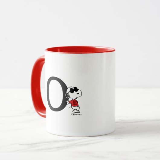 Mug cacahuètes | "Joe Cool" debout | Monogramme O (Devant gauche)