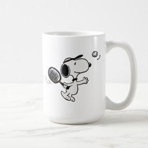 Mug cacahuètes   Snoopy Joue Au Tennis