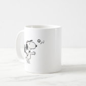 Mug cacahuètes | Snoopy Joue Au Tennis (Devant gauche)