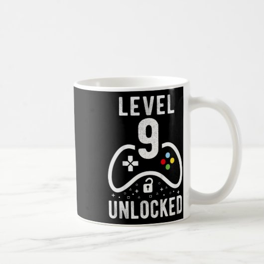 Mug Cadeau de 9e anniversaire de jeu vidéo Niveau 9 dé (Droite)