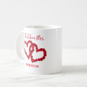 Mug Cadeau de fiançailles personnalisé La future Mme R (Devant gauche)