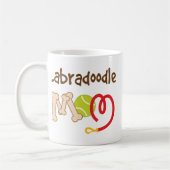 Mug Cadeau de maman de race de chien de Labradoodle (Gauche)
