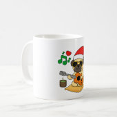 Mug Cadeau de Noël Pug Mignon Jouant de la Guitare (Devant gauche)