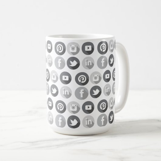 Mug Cadeau du responsable marketing des médias sociaux (Devant droit)