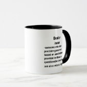 Mug Cadeaux drôles de définition de concessionnaire po (Devant droit)