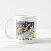 Mug Cadeaux drôles Hat Attack T-shirts et objets à col (Gauche)