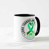 Mug Café à ruban vert pour survivante de la transplant (Devant droit)