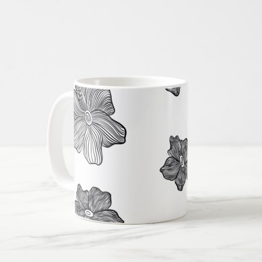 Mug café aux fleurs noires et blanches  (Devant gauche)