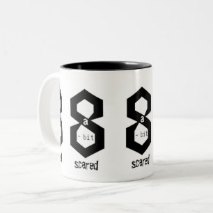 Mug Café Bicolore 8 Bits Légèrement Effrayé