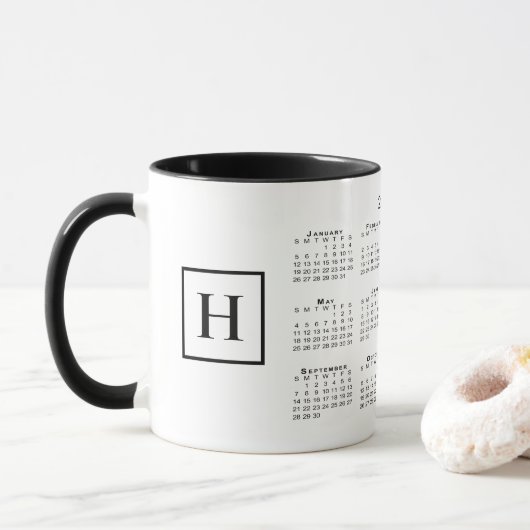 Mug Calendrier Chic Monogramme 2025 (Avec donut)