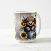 Mug Calf de vache Highland dans le seau métallique ave (Devant droit)