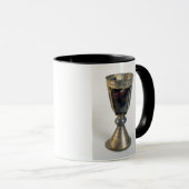Mug Calice avec des bijoux et une inscription sur le (Devant droit)