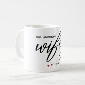 Mug Calligraphie moderne "Wifey" (Devant gauche)