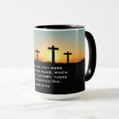 Mug Calvary at Sunset – Luke 23:33 Scripture Art (Devant droit)